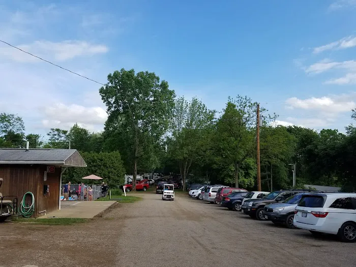 Toodik Family Campground Cabin & Canoeing Picture 6