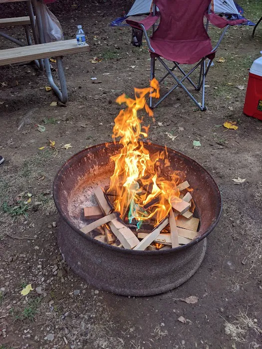 Toodik Family Campground Cabin & Canoeing Picture 8