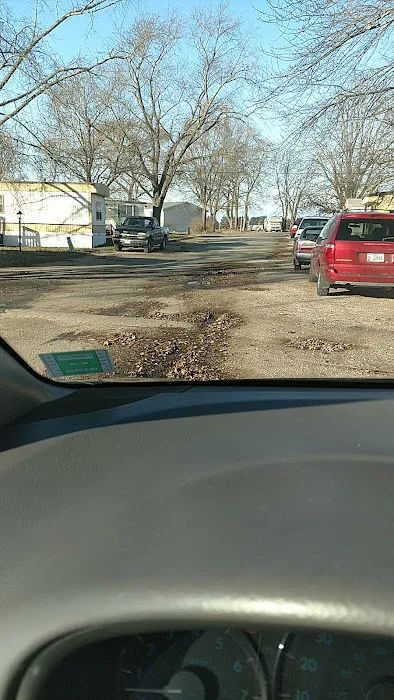 Kammerer Court Mobile Home Park Picture 6