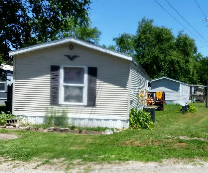 Kammerer Court Mobile Home Park Picture 5
