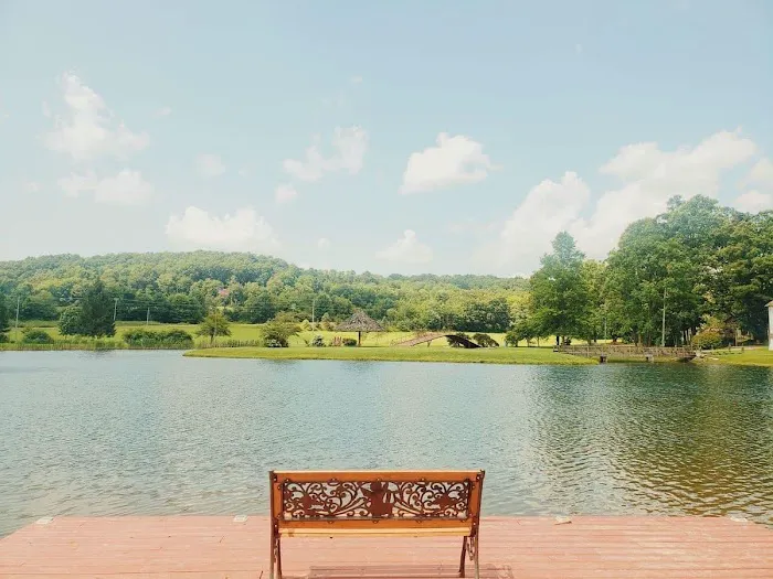 Sunset Springs Camp & Event Center Picture 2