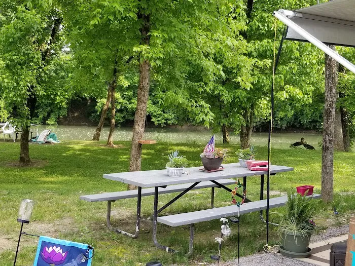 Up the Creek Camping Picture 10