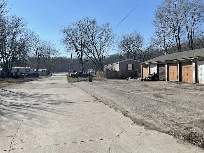 Iowa City Regency Mobile Home Picture 6