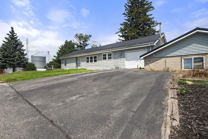 Iowa River Mobile Home Community Picture 10