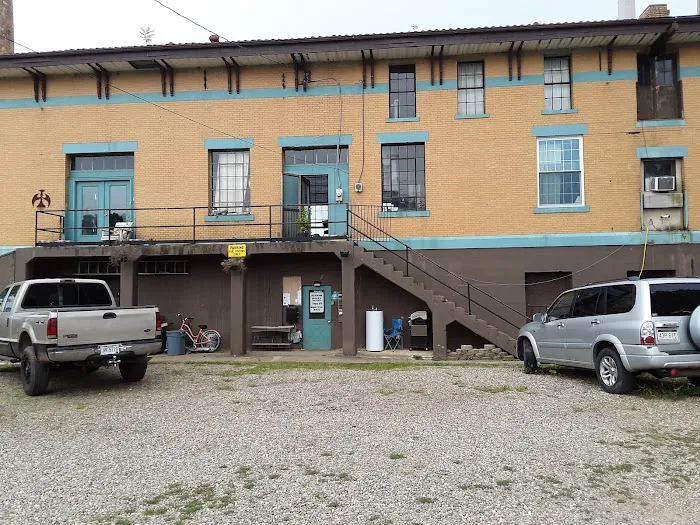 Lock 24 RV Park and Campground Picture 4