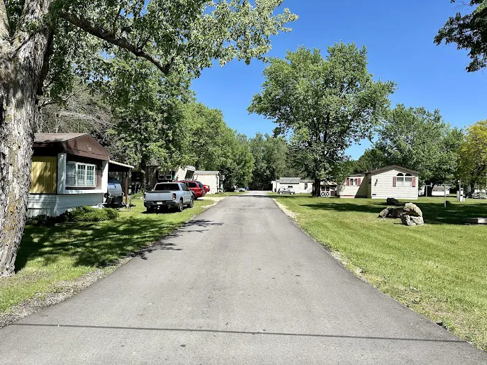 Princeton Mobile Home Community Picture 6