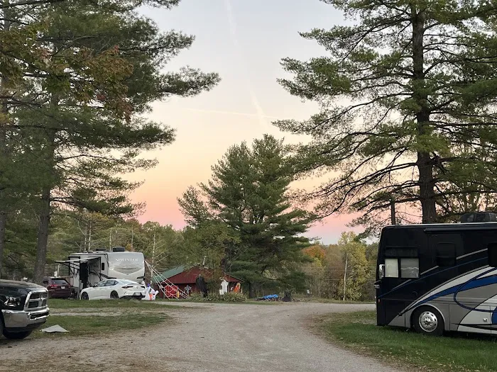 Under the Stars Campground Picture 1
