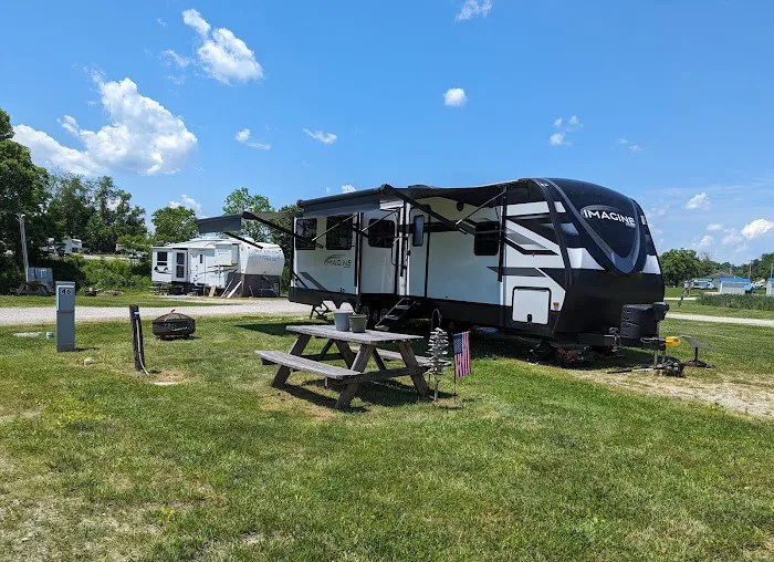 Blue Heron Landing RV Campground Picture 5