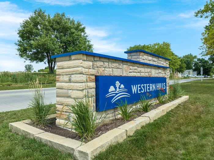 Western Hills Picture 8
