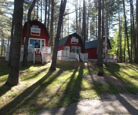 Pine Grove Campground & Cottages