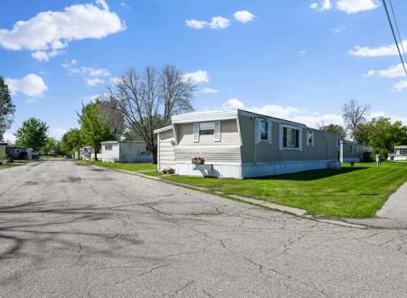 Riverlane Mobile Home Community
