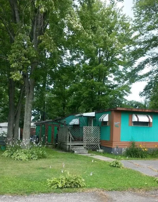 Oakwood Village Picture 7