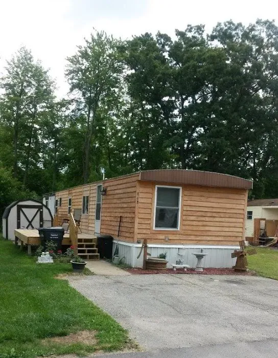 Oakwood Village Picture 2