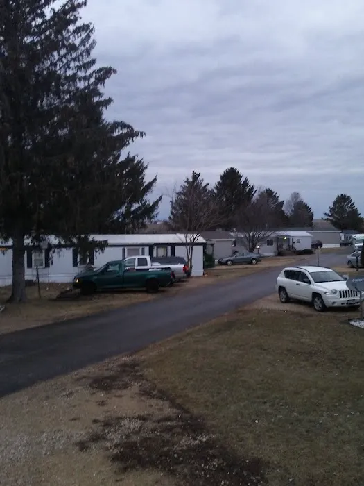 Evergreen Village Mobile Home Park Picture 2