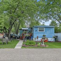 Plover Pine Village Mobile Home Community ico