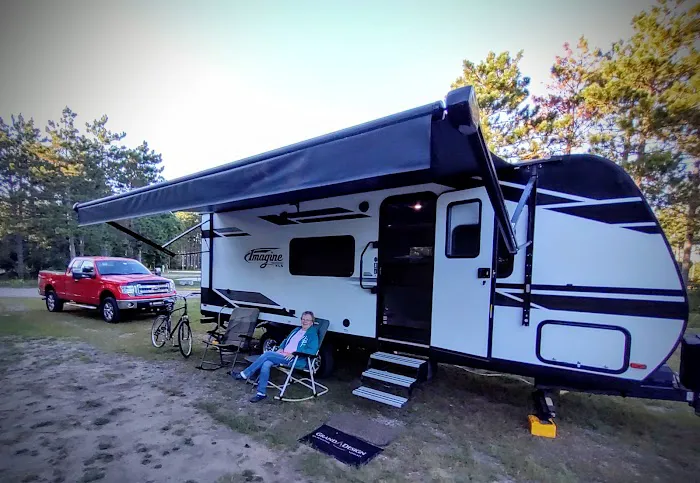 Homegrounds RV Park Picture 1