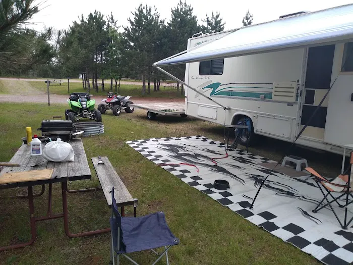 Homegrounds RV Park Picture 8