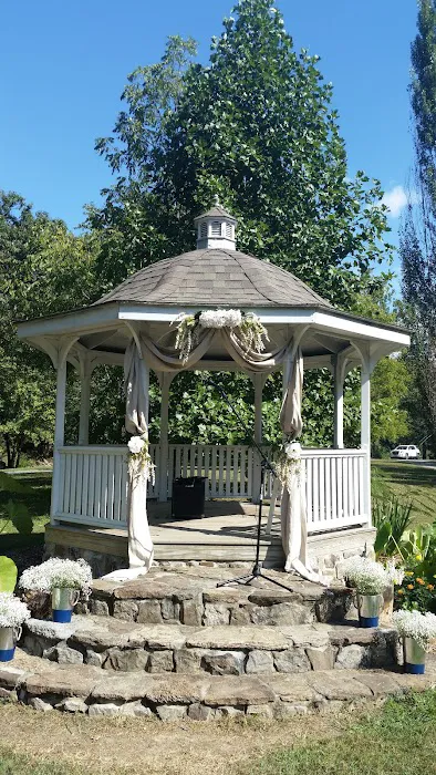 Pioneer Village RV Park Picture 3