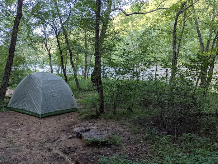 Stone Cliff Campground Picture 8