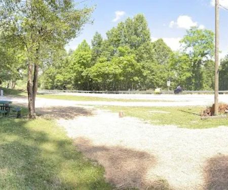 Hilltop Sunrise - Single RV Site with Electric, Water, and Sewer hookups