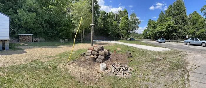 Hilltop Sunrise - Single RV Site with Electric, Water, and Sewer hookups Picture 9