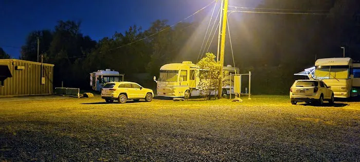 Happy Camper Picture 7