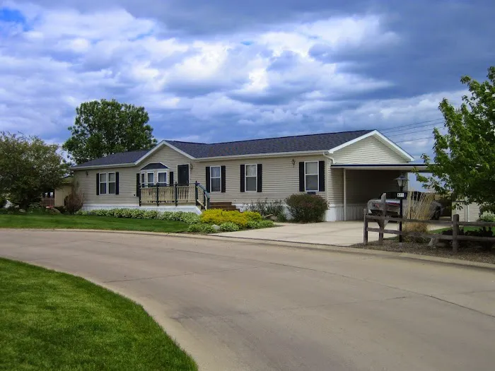 Summit View Village Picture 2