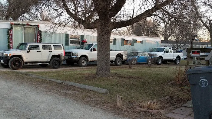 Circle Acres Mobile Home Park Picture 9
