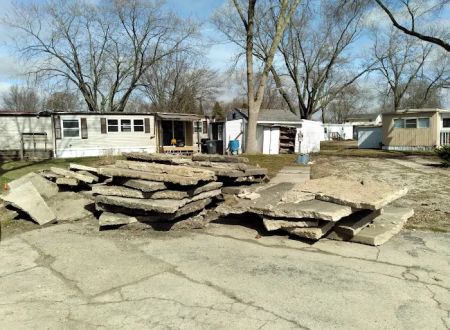 Hickory Lane Manufactured Home Community