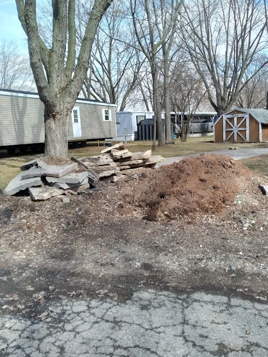 Hickory Lane Manufactured Home Community Picture 9