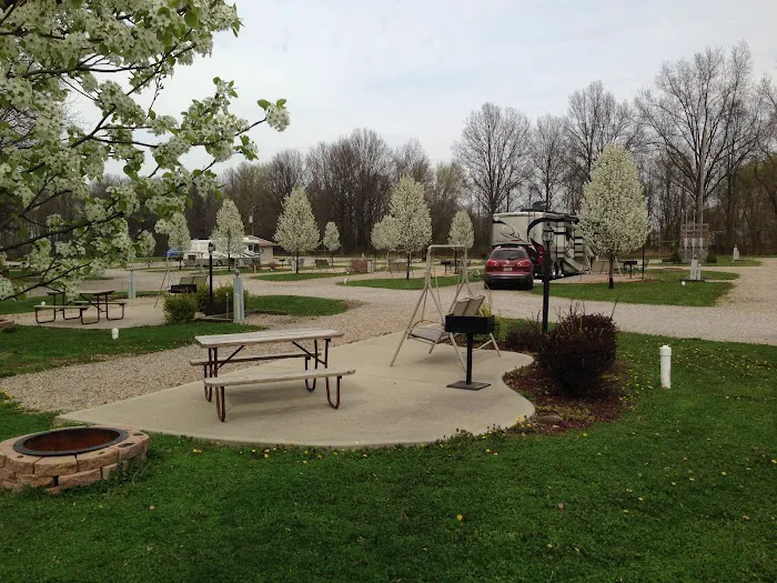 Buckeye Lake / Columbus East KOA Holiday Picture 8