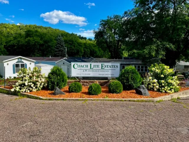 Coachlight Estates Picture 1