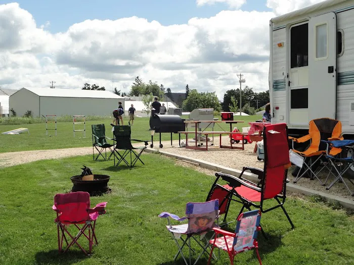 Lil' Bit of Country RV Park Picture 7