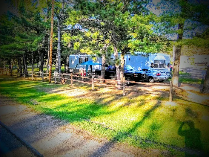 Clover Leaf Mobile Home Park Picture 1