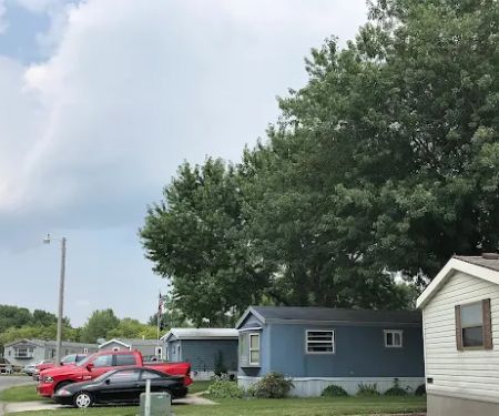 Meadowbrook Court