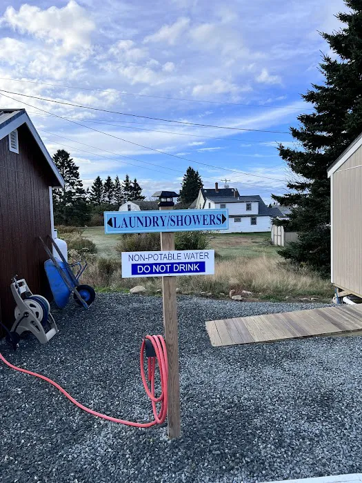 Henry Cove RV Park Picture 3