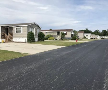 Sommeru2019s Woodhaven Community