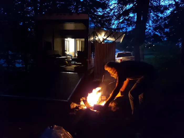 Shin Pond Village Campground Picture 4