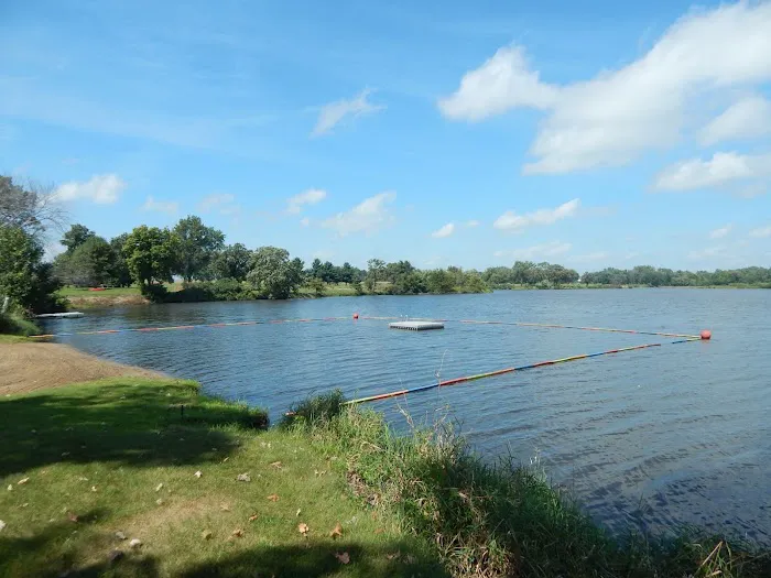 Lakeshore RV Resort & Campground Picture 9