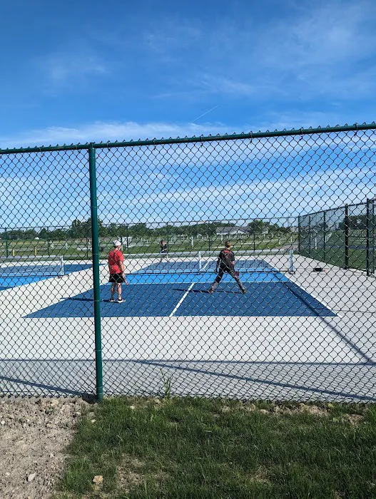 Sandusky RV Resort Picture 10