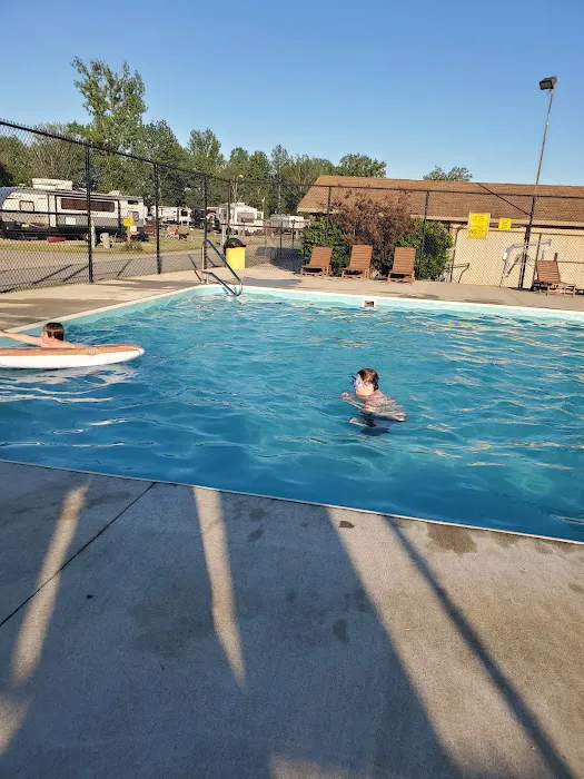Sandusky KOA Holiday Campground Picture 2