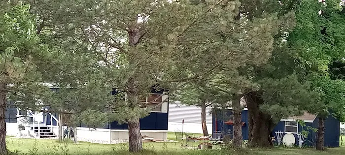 Camelot Terrace Manufactured Home Community Picture 4