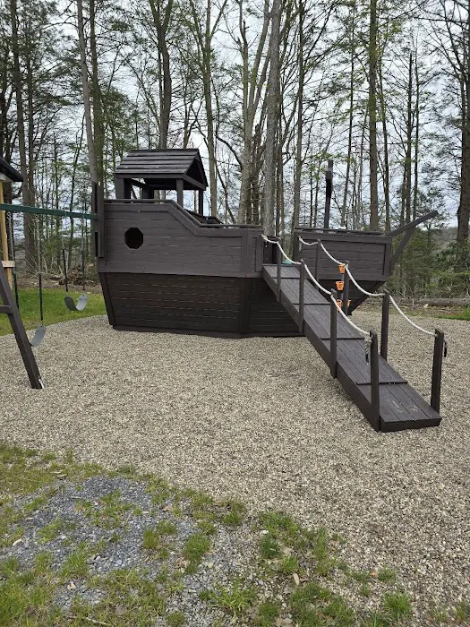 Long Point Cabins & RV Picture 4