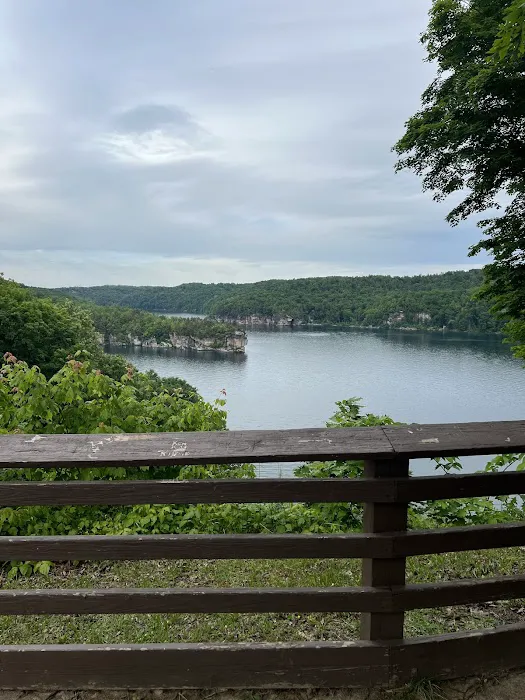 Long Point Cabins & RV Picture 2