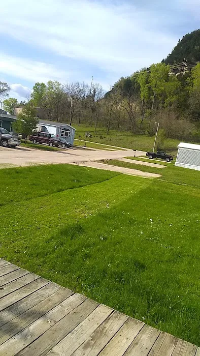 Edgewood Mobile Home Court Picture 1