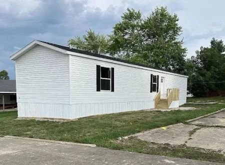 Prairie View Acres (MH & RV Park)