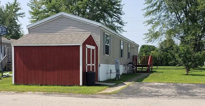 Oconto Falls Mobile Home Park Picture 8