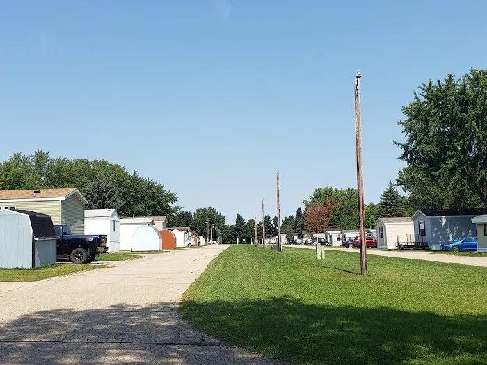 Oconto Falls Mobile Home Park Picture 2