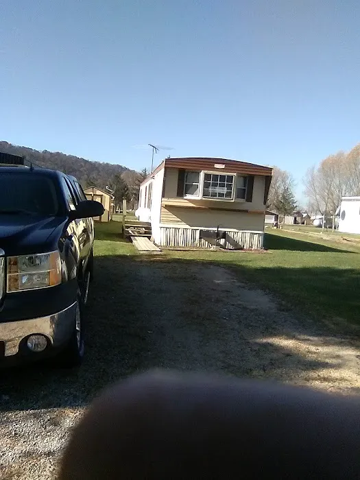 Paradise Valley Mobile Home Park Picture 6
