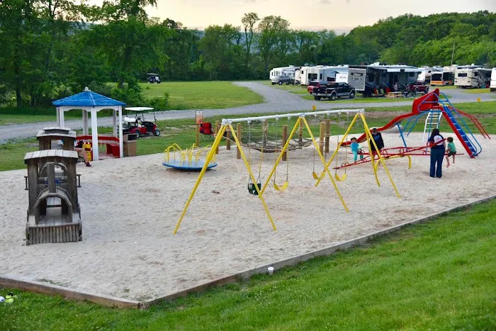 Wytheville KOA Holiday Picture 10